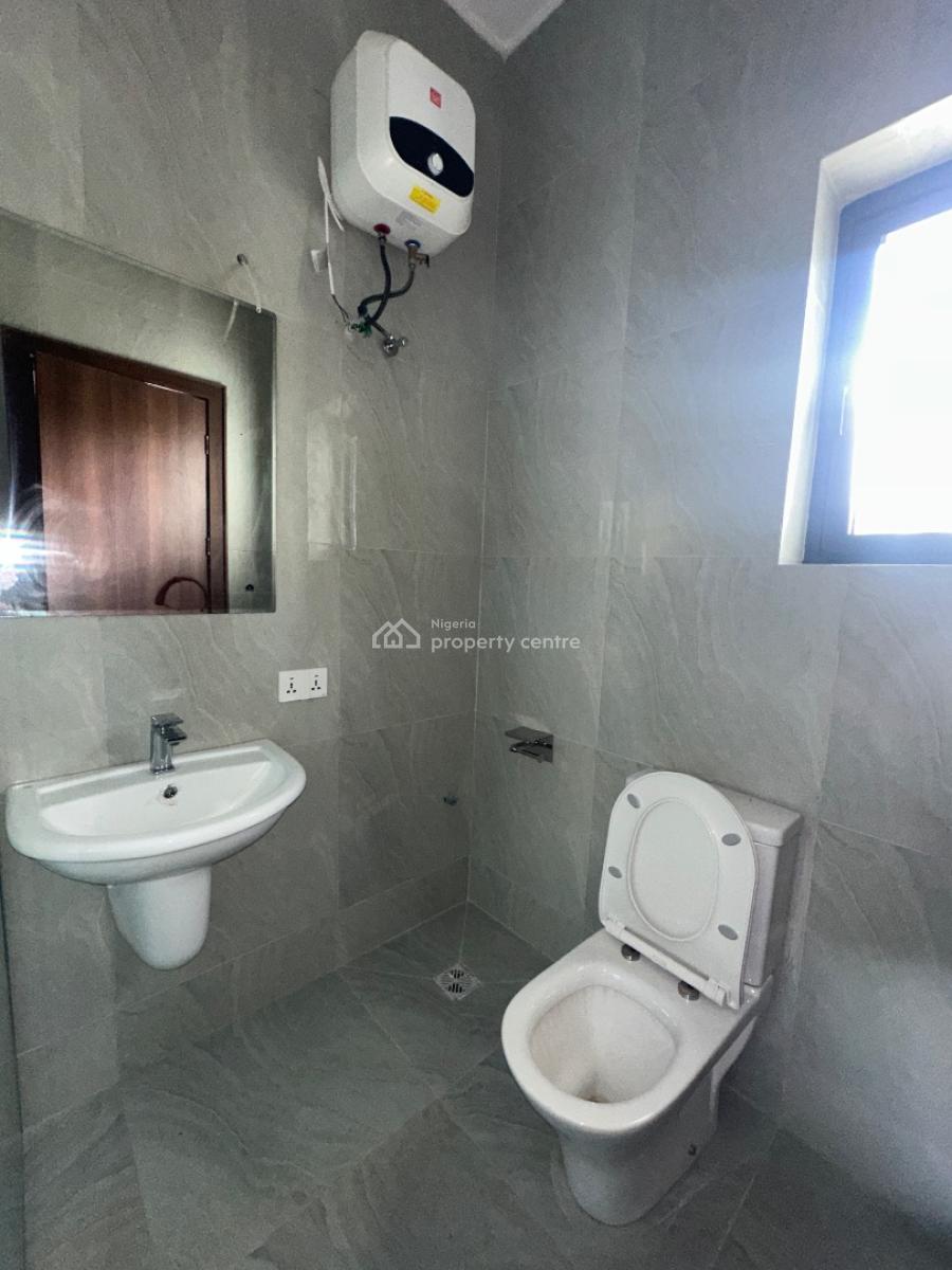 * 4bedroom Semi Detached Duplex*, Lekki Phase 1, Lekki, Lagos, Semi-detached Duplex for Sale