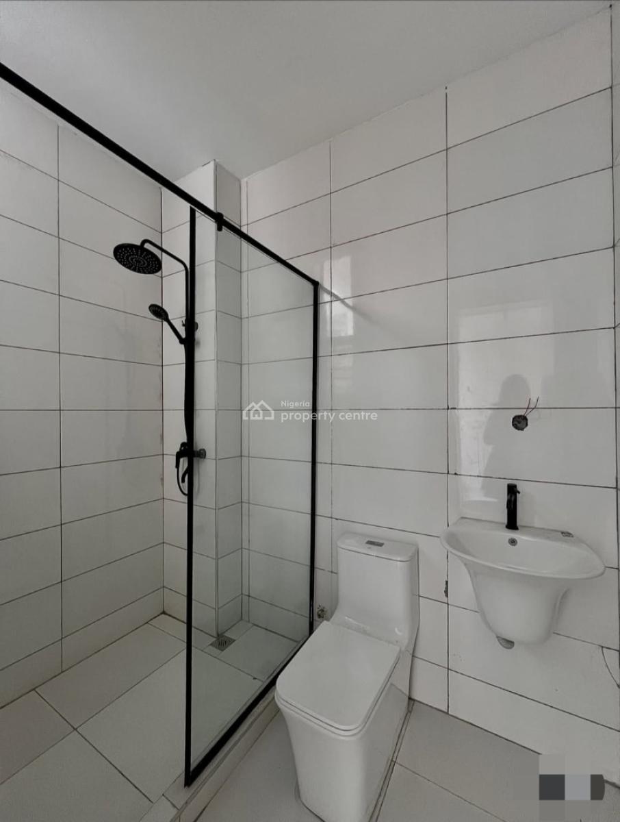 Fully Serviced 2 Bedrooms with Pool  and Gym, Oniru, Victoria Island (vi), Lagos, Block of Flats for Sale