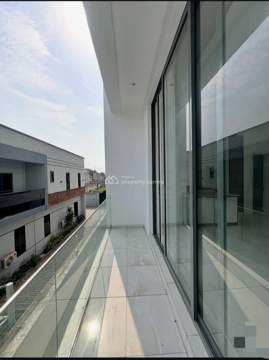 Fully Serviced 2 Bedrooms with Pool  and Gym, Oniru, Victoria Island (vi), Lagos, Block of Flats for Sale