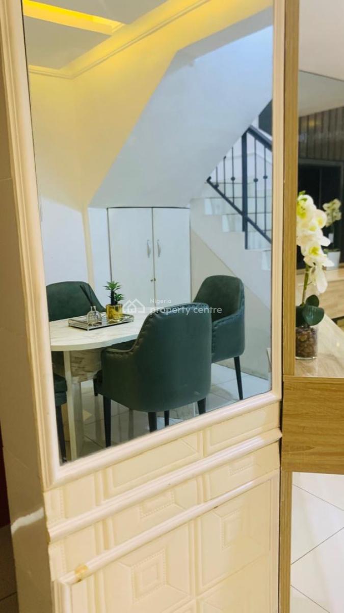 Fully Serviced Beautiful Furnished 3 Bedrooms Penthouse, Cadogan Estate Osapa London, Osapa, Lekki, Lagos, Flat / Apartment for Rent