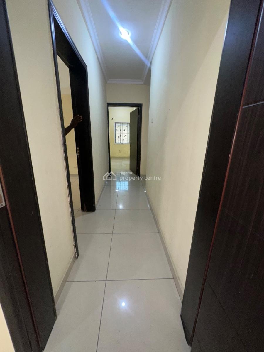Massive and Specious 3 Bedroom Apartment, Idado, Lekki, Lagos, Flat / Apartment for Rent