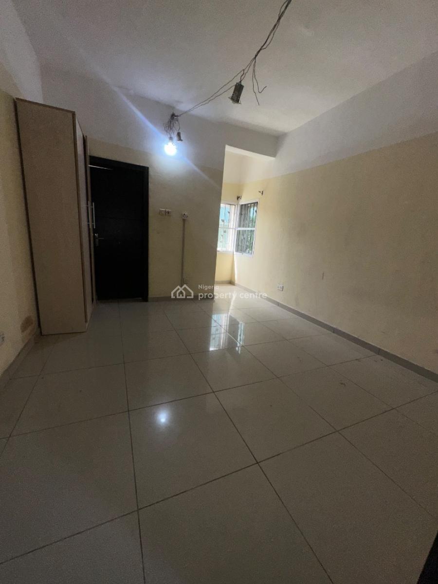 Massive and Specious 3 Bedroom Apartment, Idado, Lekki, Lagos, Flat / Apartment for Rent