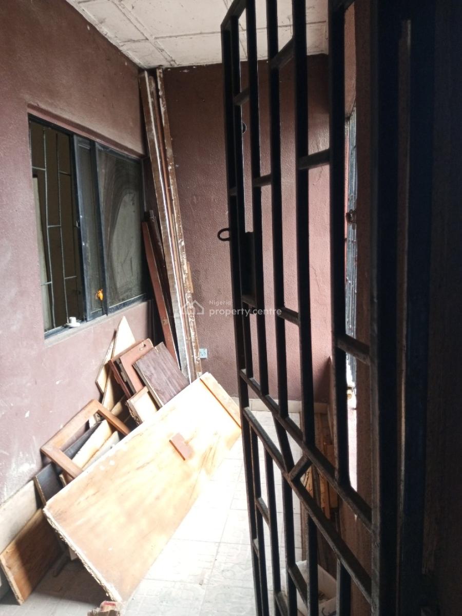 Newly Renovated 2 Bedroom Upstairs Facing The Road, Ado, Ajah, Lagos, Flat / Apartment for Rent