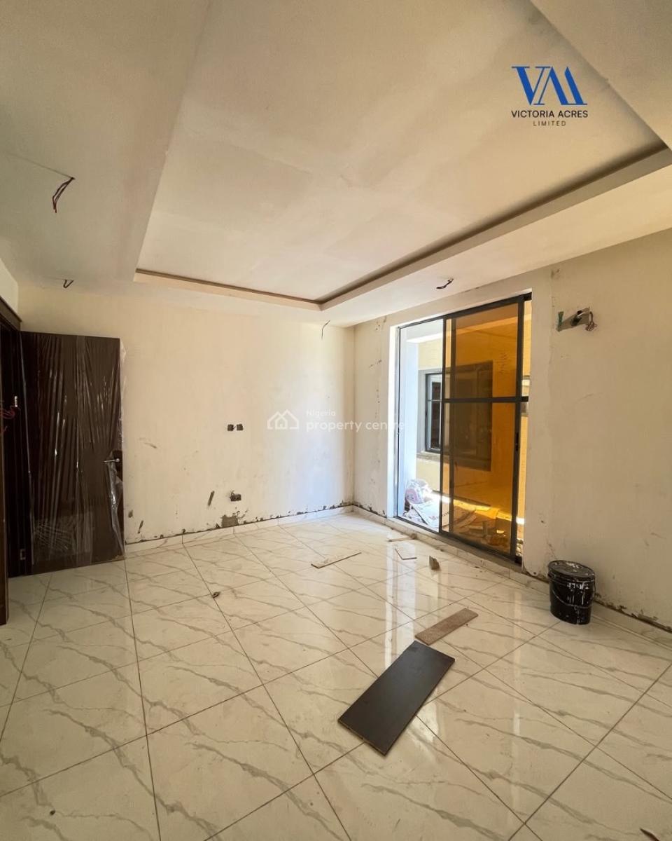 Lovely 3 Bedroom Maisonette with Bq, Lekki Phase 1, Lekki Phase 1, Lekki, Lagos, Detached Duplex for Sale