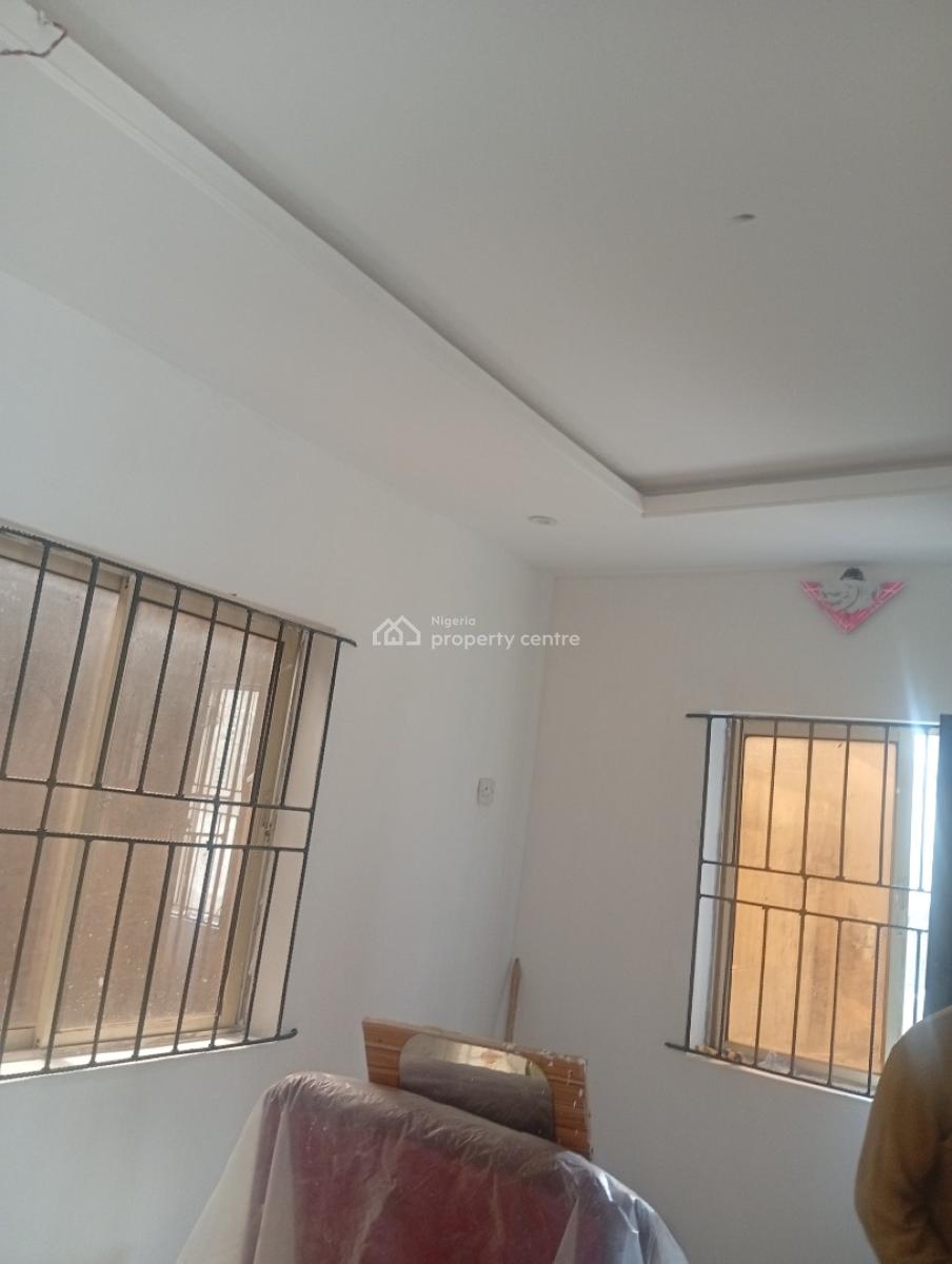 Executive Self Contain, Ope Oluwa St., Area 1 ,estate , Adura Bus Stop., Meiran, Agege, Lagos, Self Contain (single Rooms) for Rent