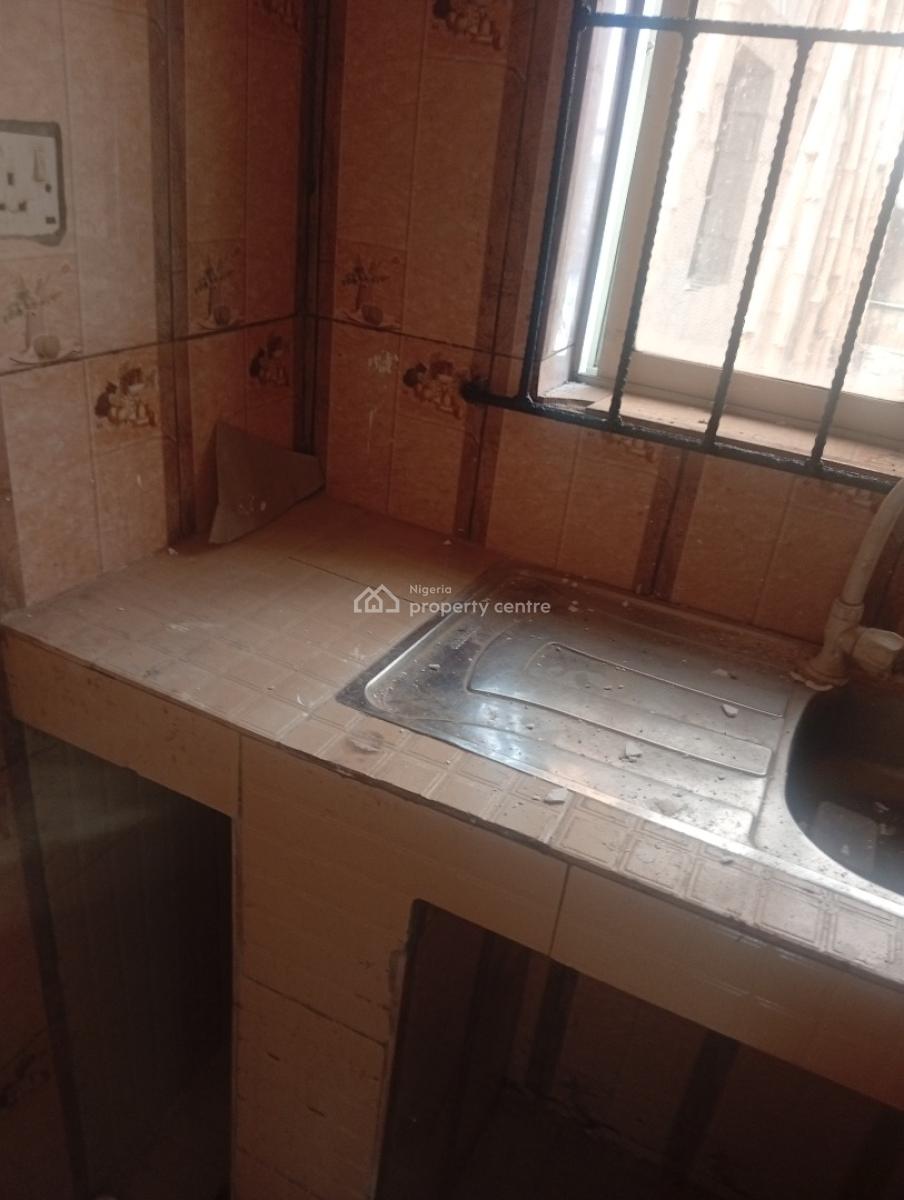 Executive Self Contain, Ope Oluwa St., Area 1 ,estate , Adura Bus Stop., Meiran, Agege, Lagos, Self Contain (single Rooms) for Rent