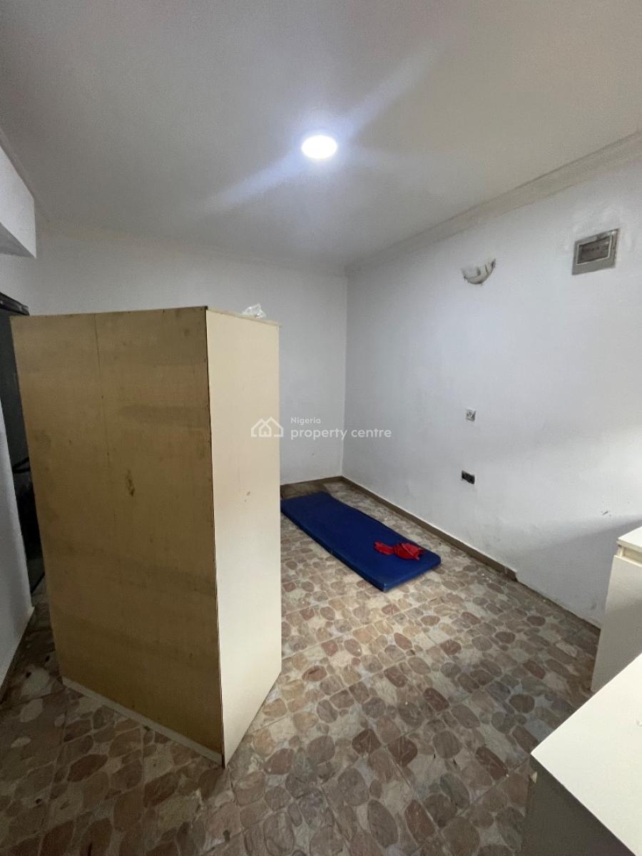 Self Contain, Off Duro Simi Etti Drive, Lekki Phase 1, Lekki, Lagos, Self Contain (single Rooms) for Rent