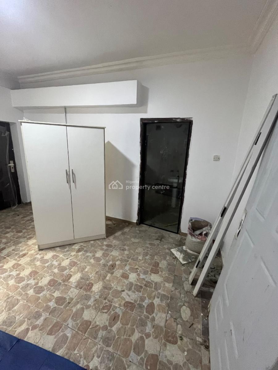 Self Contain, Off Duro Simi Etti Drive, Lekki Phase 1, Lekki, Lagos, Self Contain (single Rooms) for Rent