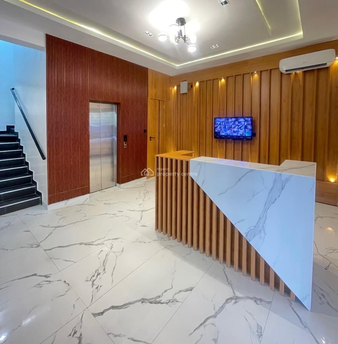 Lovely 3 Bedroom Apartment with Bq, Lekki Phase 1, Lekki Phase 1, Lekki, Lagos, Block of Flats for Sale