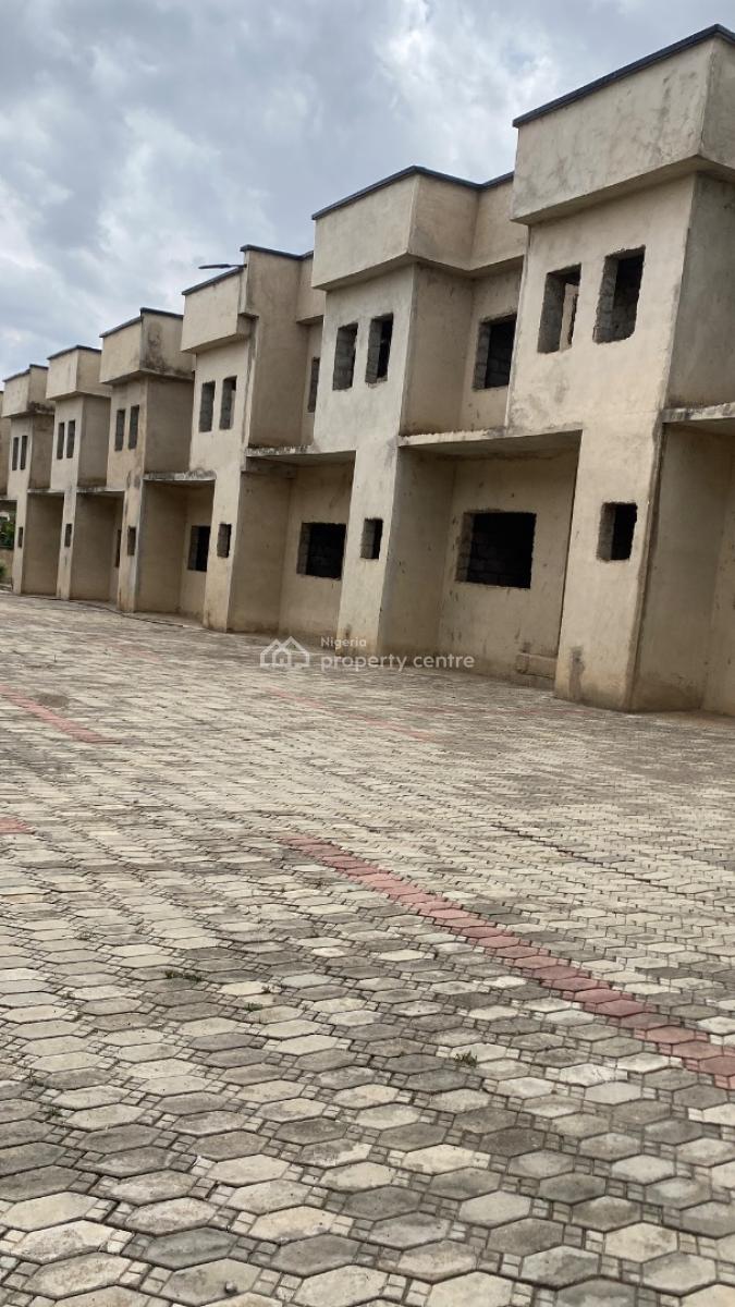 3 Bedroom Terrace Duplex, Behind Amac Market, Fha (f.h.a), Lugbe District, Abuja, Terraced Duplex for Sale