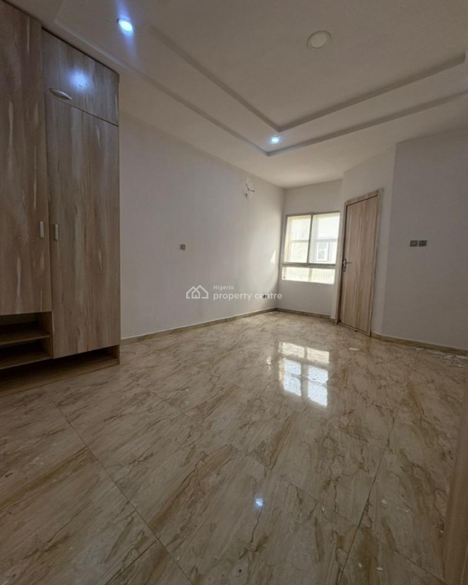 Semi Masters Upstairs, Orchid Road, Ikota, Lekki, Lagos, Self Contain (single Rooms) for Rent