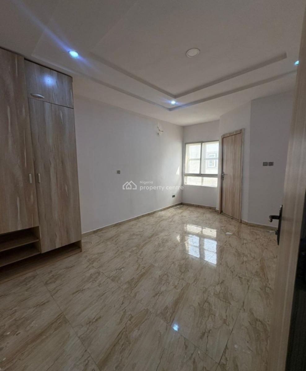 Semi Masters Upstairs, Orchid Road, Ikota, Lekki, Lagos, Self Contain (single Rooms) for Rent