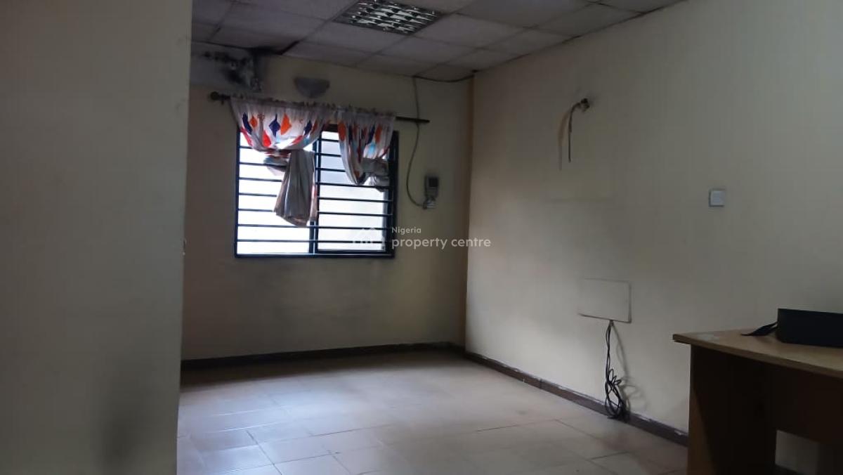 5 Bedroom Semi Detached House with a Room Bq, Anthony Etukudo Street, Lekki Phase 1, Lekki, Lagos, Flat / Apartment for Rent