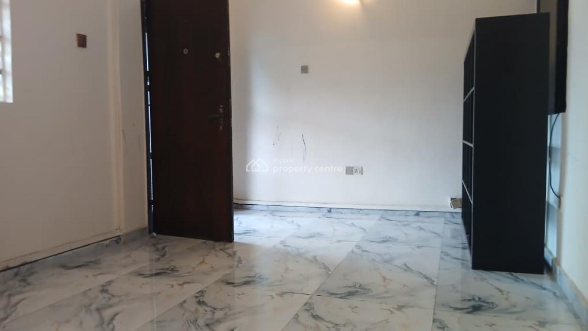 5 Bedroom Semi Detached House with a Room Bq, Anthony Etukudo Street, Lekki Phase 1, Lekki, Lagos, Flat / Apartment for Rent