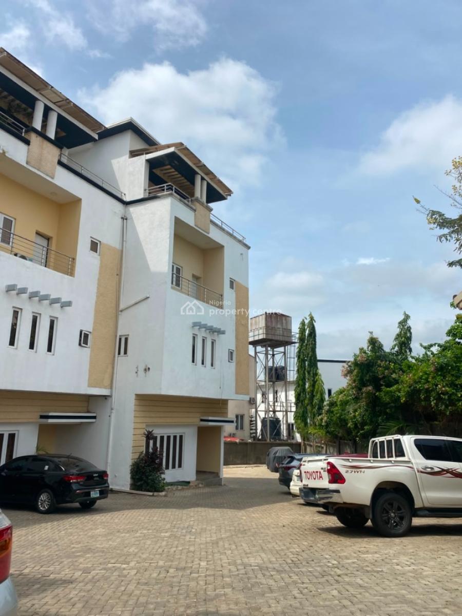 5-bedroom Terrace Duplex (penthouse), Guzape District, Abuja, Terraced Duplex for Rent