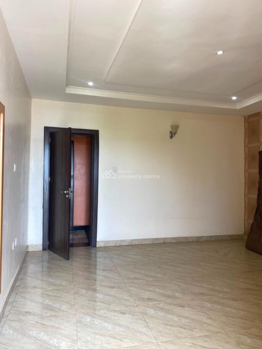 5-bedroom Terrace Duplex (penthouse), Guzape District, Abuja, Terraced Duplex for Rent