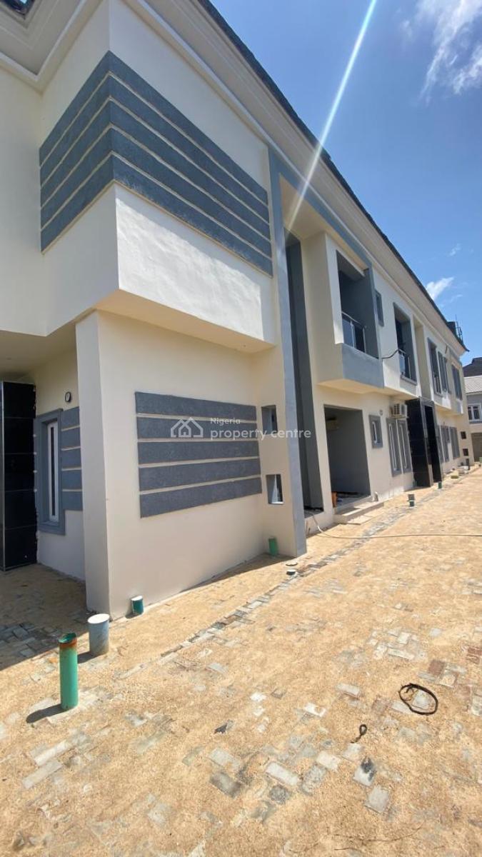 3 Bedroom Apartment All En Suite, Lekki Phase 2, Lekki, Lagos, Flat / Apartment for Rent