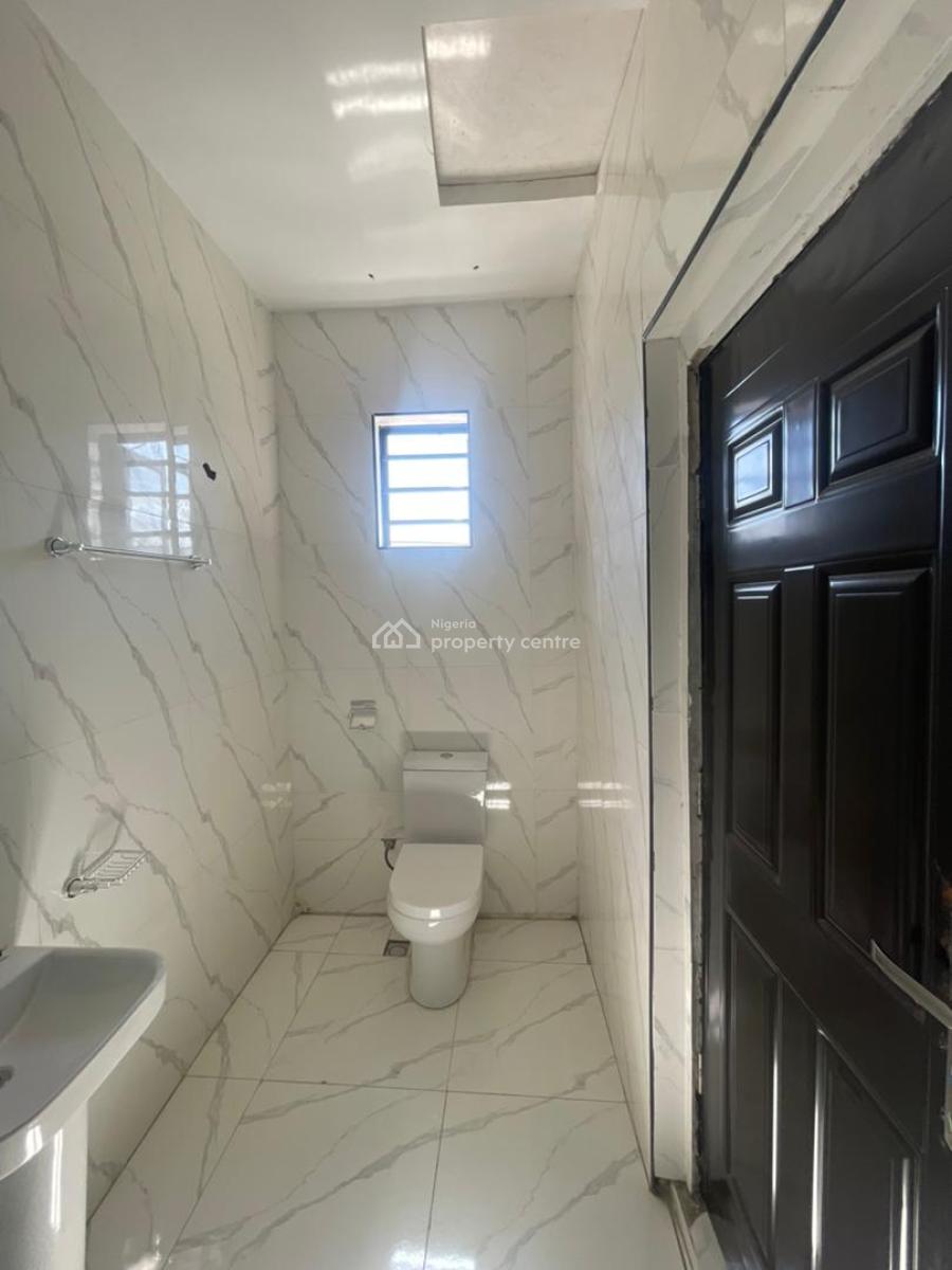 Mouth Watering 3 Bedroom Terraced Duplex in a Well Siren  Environment, Ajah, Lagos, Terraced Duplex for Sale