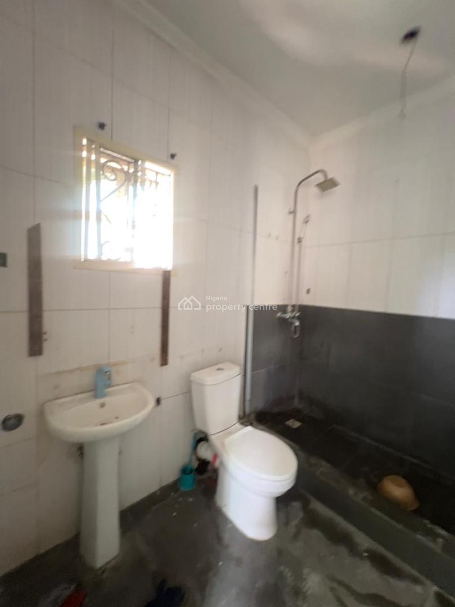 Spacious 5 Bedroom Semi Detached Duplex with Bq, Lekki Phase 1, Lekki, Lagos, Semi-detached Duplex for Rent