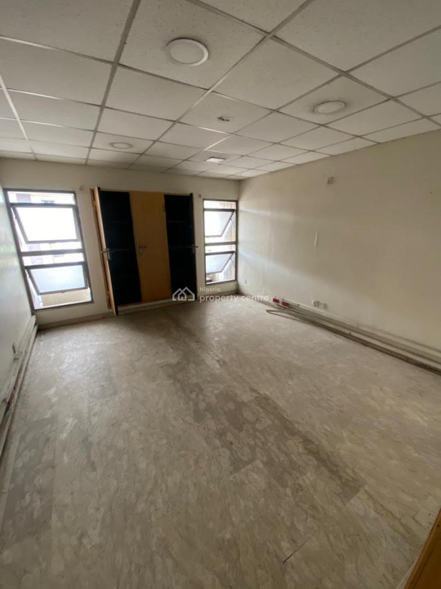 Tastefully Built 18 Units of Four (4) Bedroom Apartments with 2 Penthouse, Victoria Island (vi), Lagos, Flat / Apartment for Rent