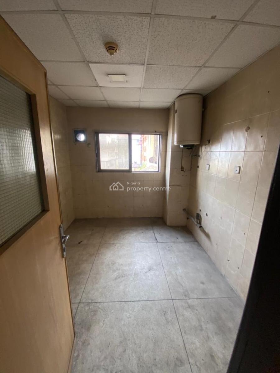 Tastefully Built 18 Units of Four (4) Bedroom Apartments with 2 Penthouse, Victoria Island (vi), Lagos, Flat / Apartment for Rent