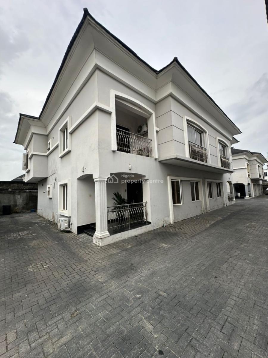 3 Bedroom Apartment, Lekki Phase 1, Lekki, Lagos, Flat / Apartment for Rent