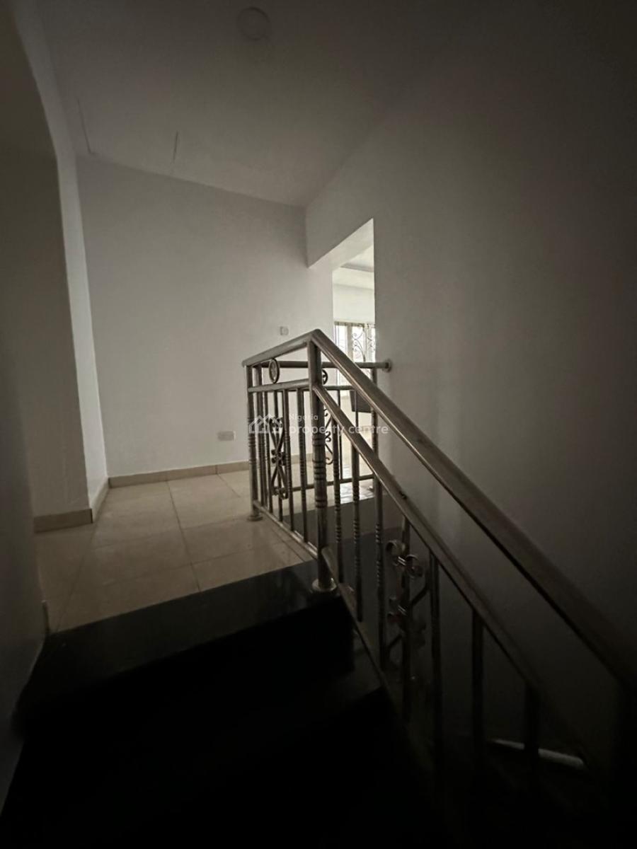 3 Bedroom Apartment, Lekki Phase 1, Lekki, Lagos, Flat / Apartment for Rent