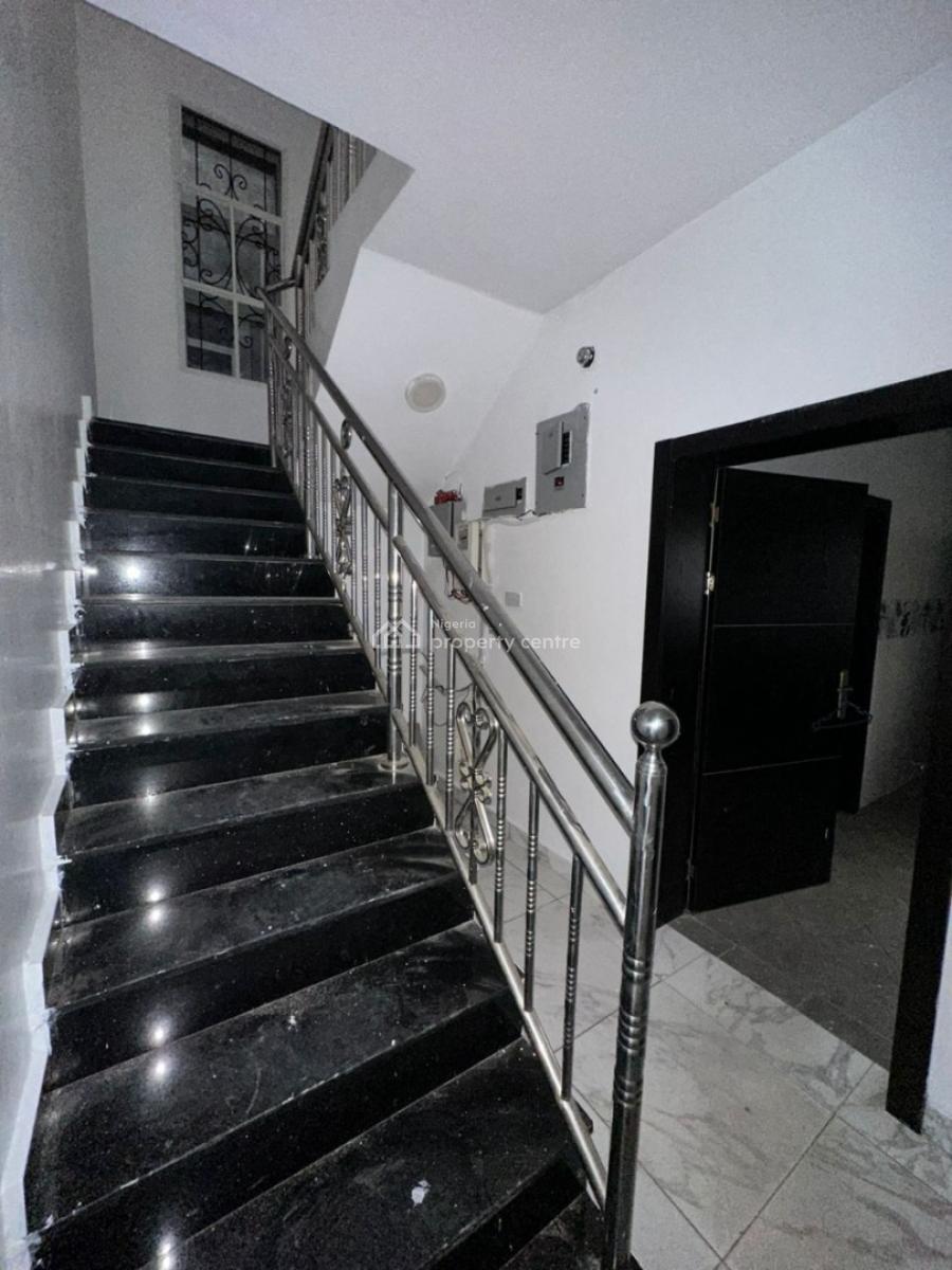 3 Bedroom Apartment, Lekki Phase 2, Lekki, Lagos, Flat / Apartment for Rent