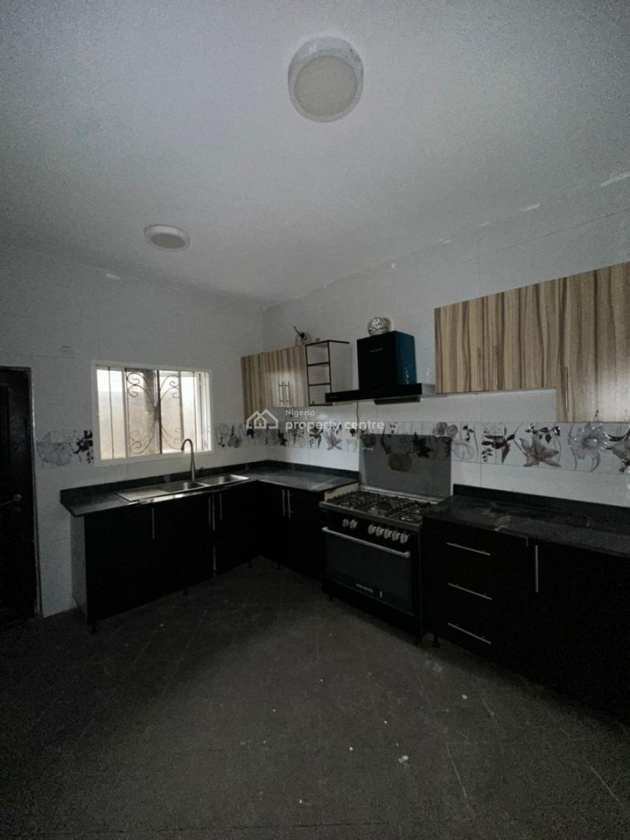 3 Bedroom Apartment, Lekki Phase 2, Lekki, Lagos, Flat / Apartment for Rent