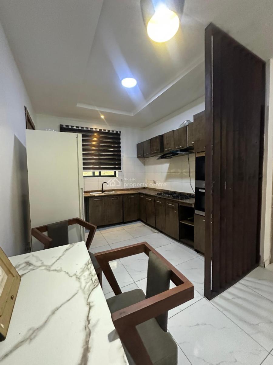 Beautiful 2 Bedroom Apartment, Orchids, Lekki, Lagos, Flat / Apartment for Rent