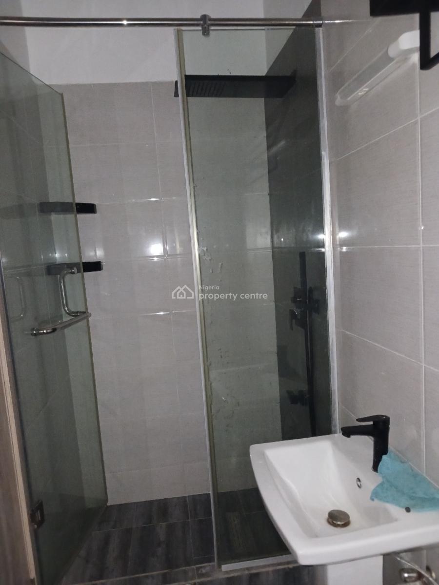 Serviced 3 Bedroom En-suite Maisonette with an Enclosed Fitted Kitchen, Ikate Elegushi, Lekki, Lagos, Flat / Apartment for Rent