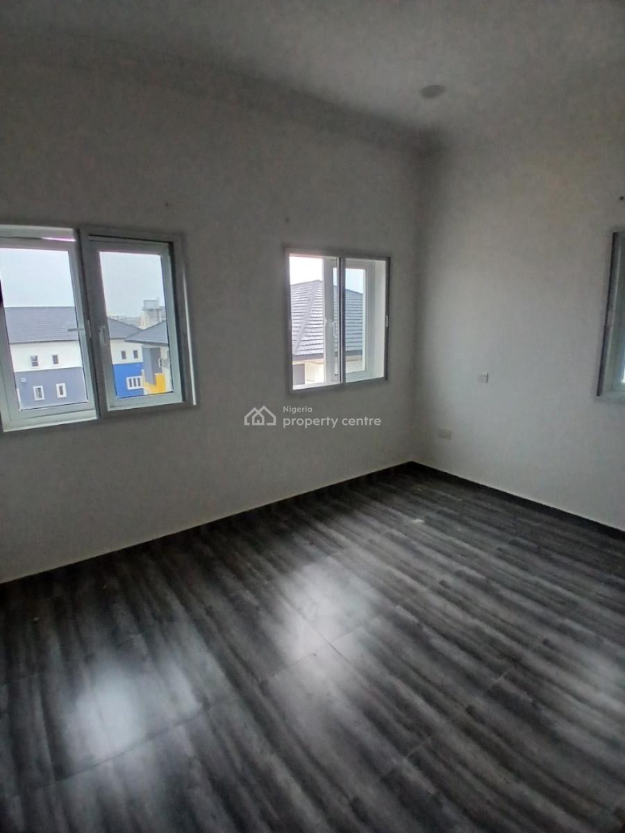 Serviced 3 Bedroom En-suite Maisonette with an Enclosed Fitted Kitchen, Ikate Elegushi, Lekki, Lagos, Flat / Apartment for Rent