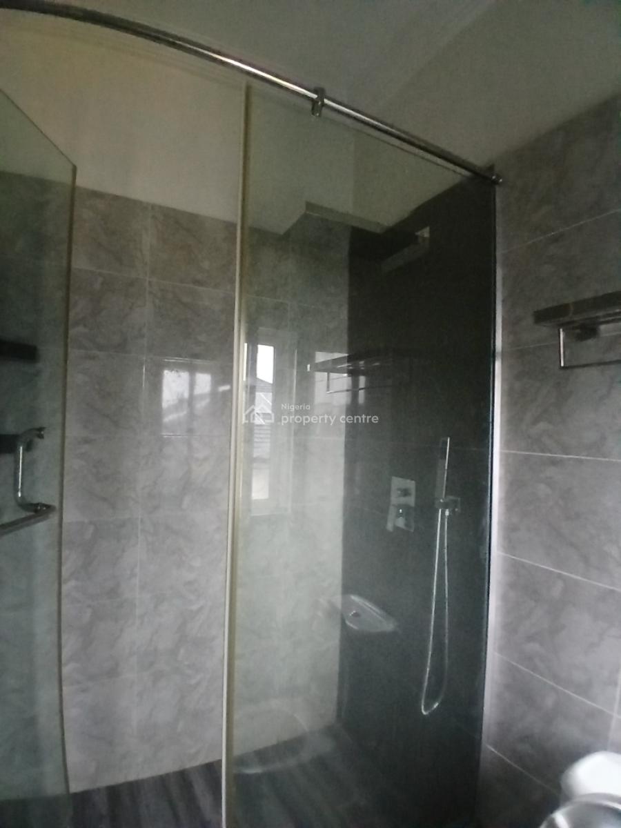 Serviced 3 Bedroom En-suite Maisonette with an Enclosed Fitted Kitchen, Ikate Elegushi, Lekki, Lagos, Flat / Apartment for Rent