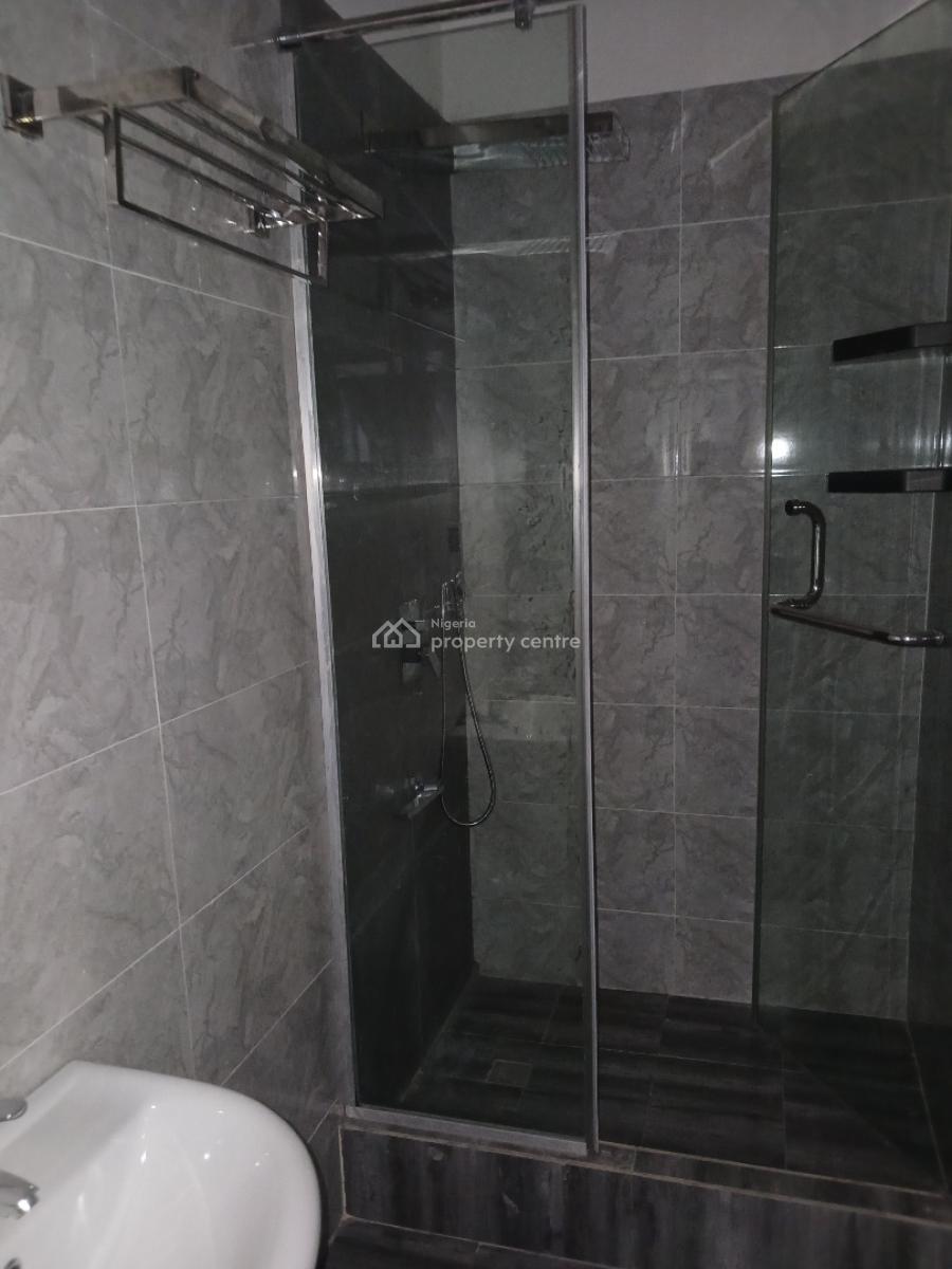 Serviced 3 Bedroom En-suite Maisonette with an Enclosed Fitted Kitchen, Ikate Elegushi, Lekki, Lagos, Flat / Apartment for Rent