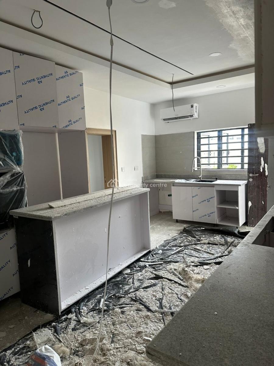 4 Bedroom Terrace Duplex in Lekki Phase 1, Lekki Phase 1, Lekki, Lagos, Terraced Duplex for Sale