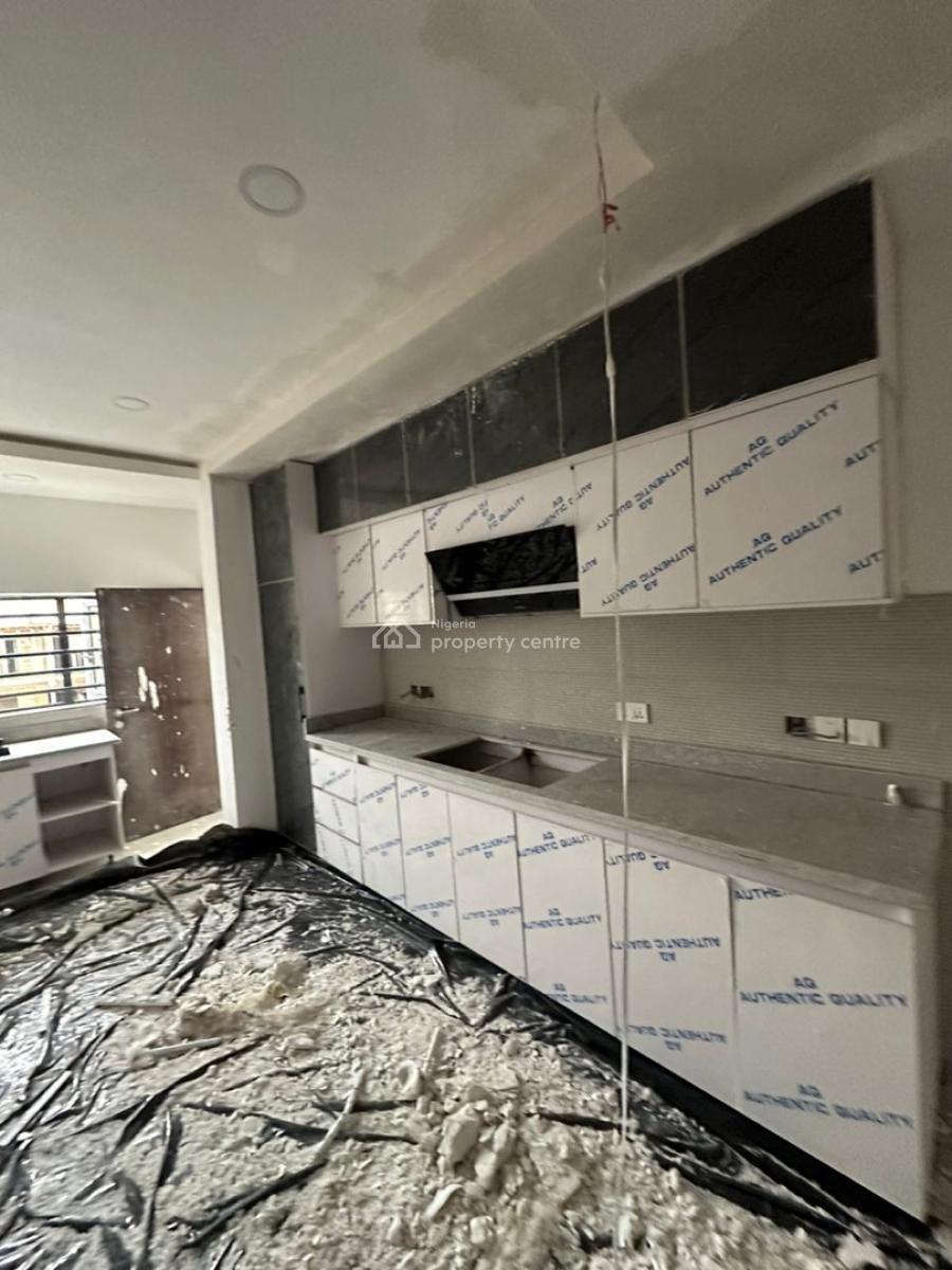 4 Bedroom Terrace Duplex in Lekki Phase 1, Lekki Phase 1, Lekki, Lagos, Terraced Duplex for Sale