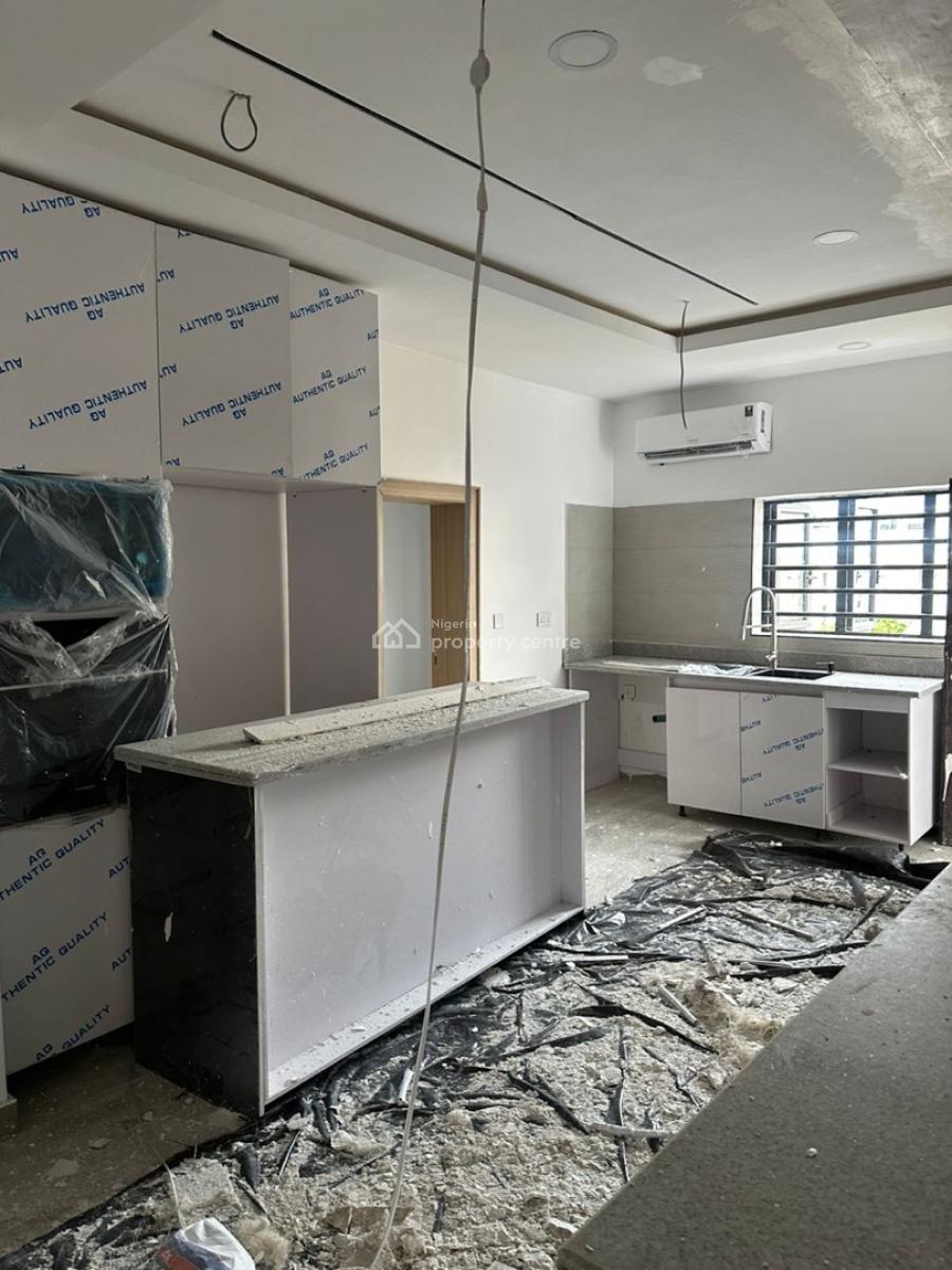 4 Bedroom Terrace Duplex in Lekki Phase 1, Lekki Phase 1, Lekki, Lagos, Terraced Duplex for Sale