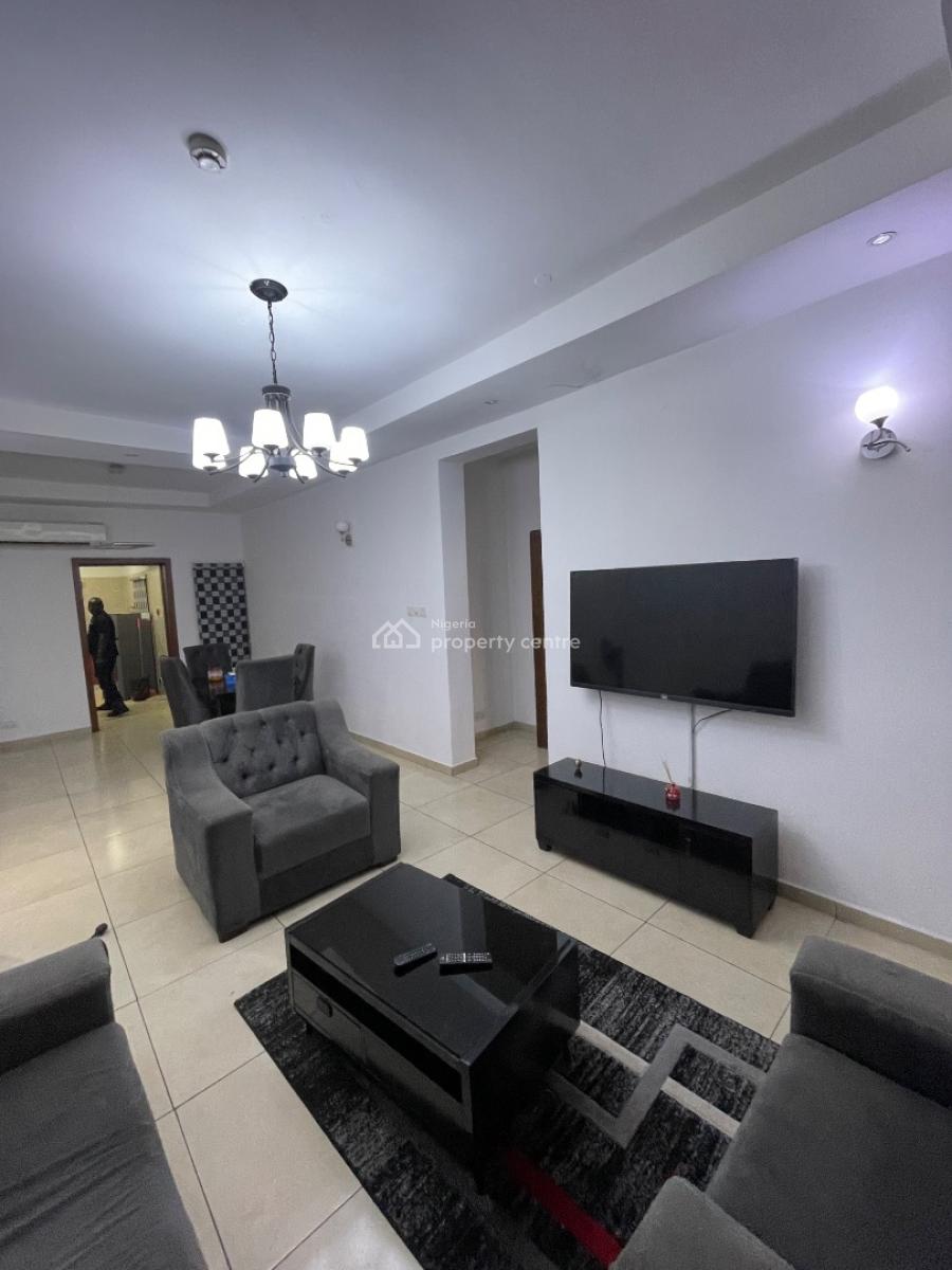 Fully Furnished, Elegant, Serviced, Exquisite 2 Bedroom Apartment, Utako, Abuja, Flat / Apartment for Rent