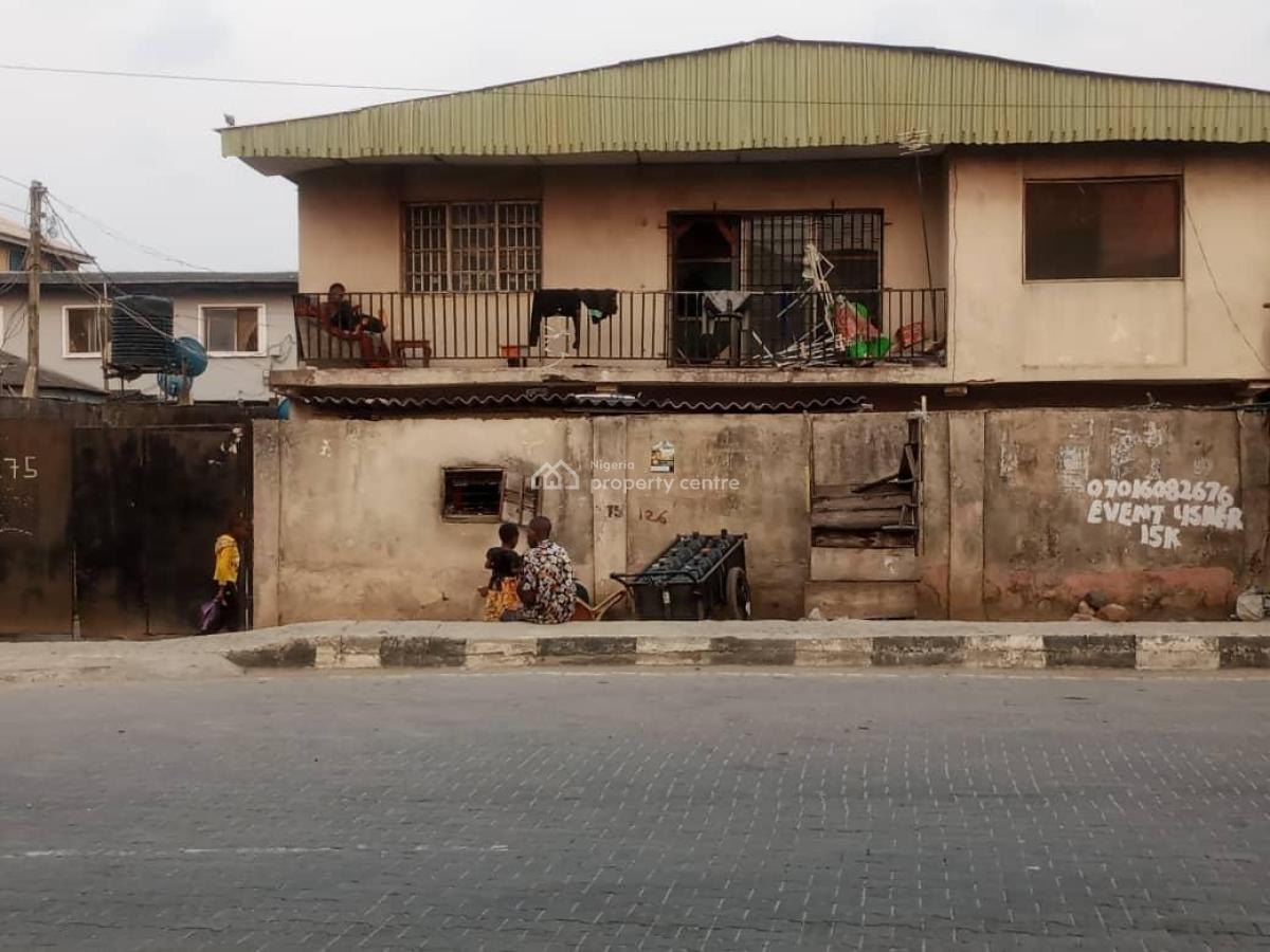 Lovely 3 Bedroom on a Full Plot of Land, Surulere, Lagos, Block of Flats for Sale