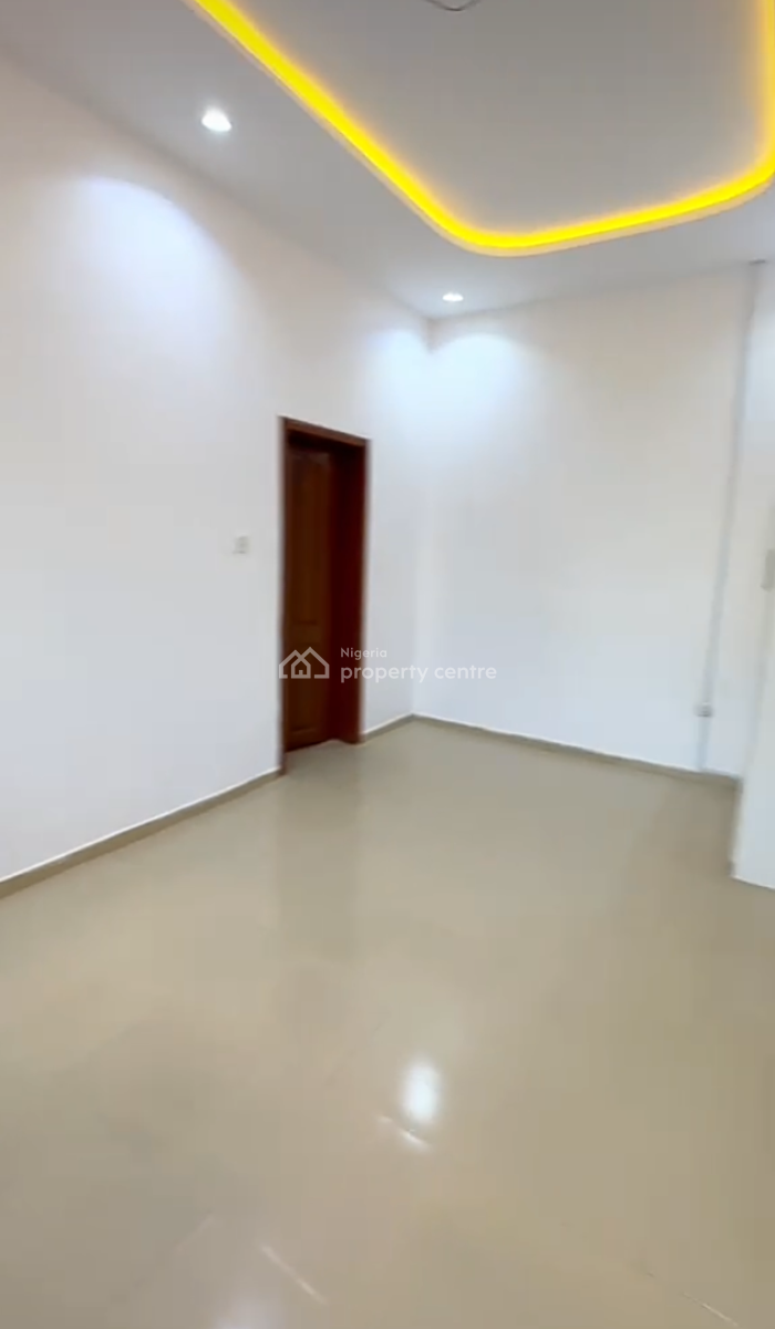 1 Bedroom Miniflat with Private Staircase (basically a 1 Bedroom Dupl, Bakare Estate, Agungi, Lekki, Lagos, Mini Flat (room and Parlour) for Rent