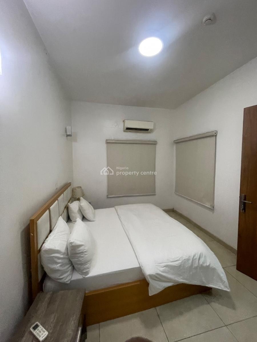 Fully Furnished, Elegant, Serviced, Exquisite 2 Bedroom Apartment, Utako, Abuja, Flat / Apartment for Rent
