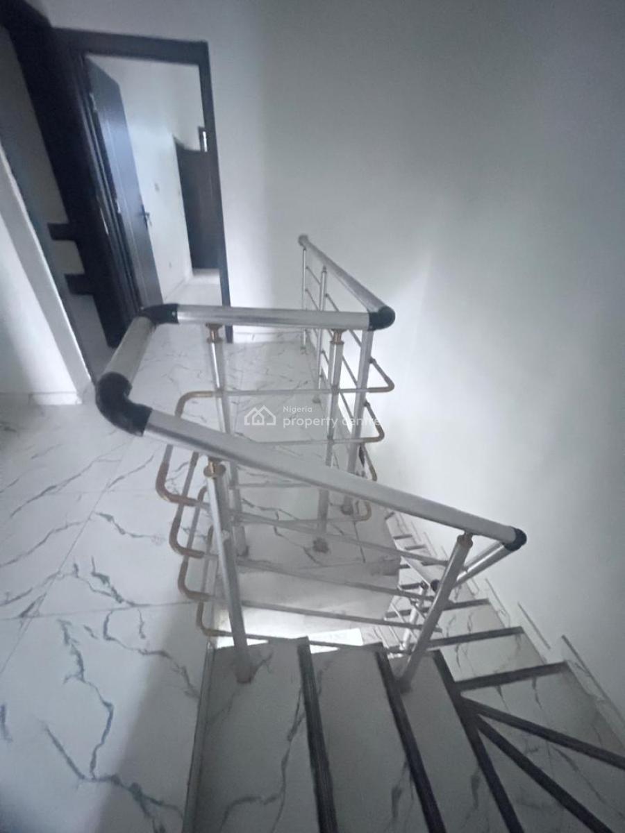 Serviced  3 Bedroom  Duplex with 22 Hours Light , with Gym and Pool, Victoriabay  Estate Orchid  Road, Lekki, Lagos, House for Rent