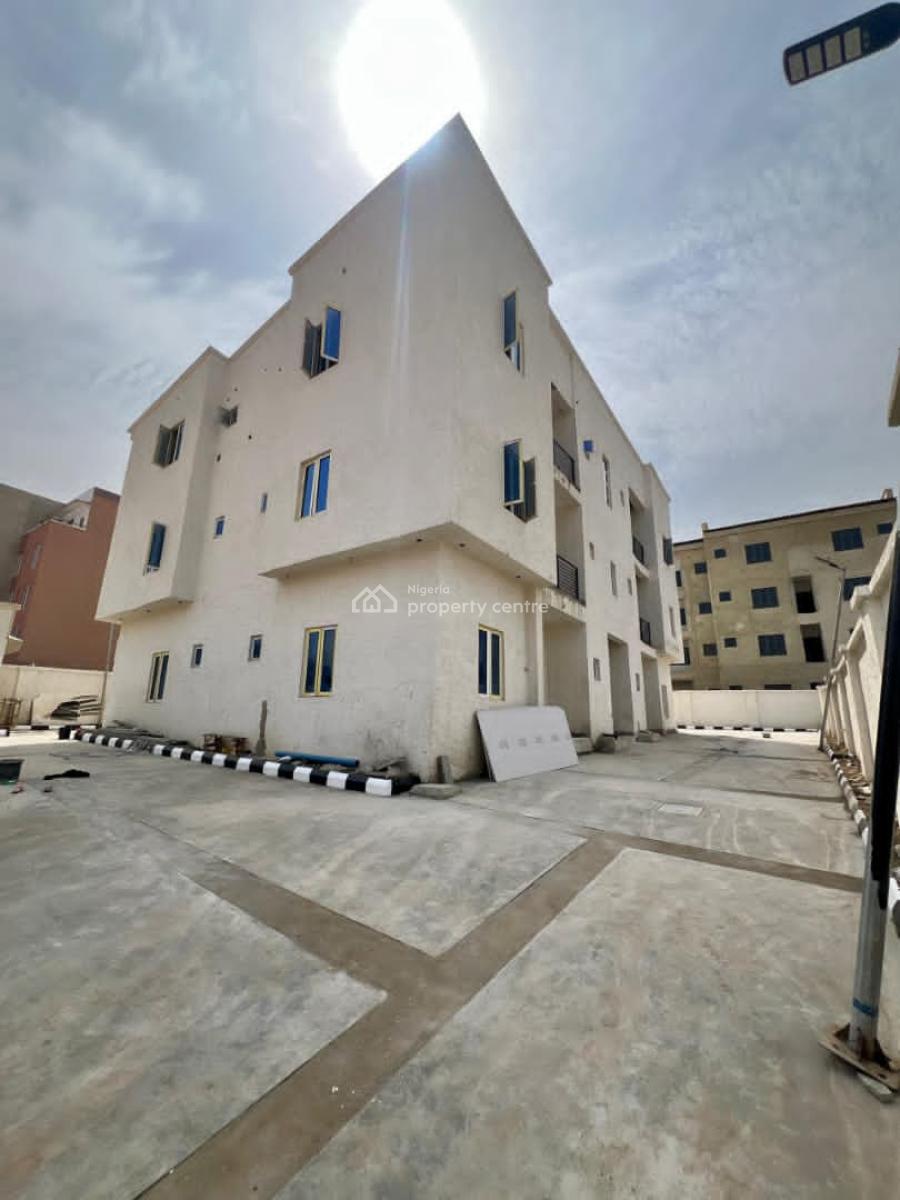 Luxury Spacious 2bedroom En-suite Flat Carcass, By Gishiri, Katampe (main), Katampe, Abuja, Block of Flats for Sale