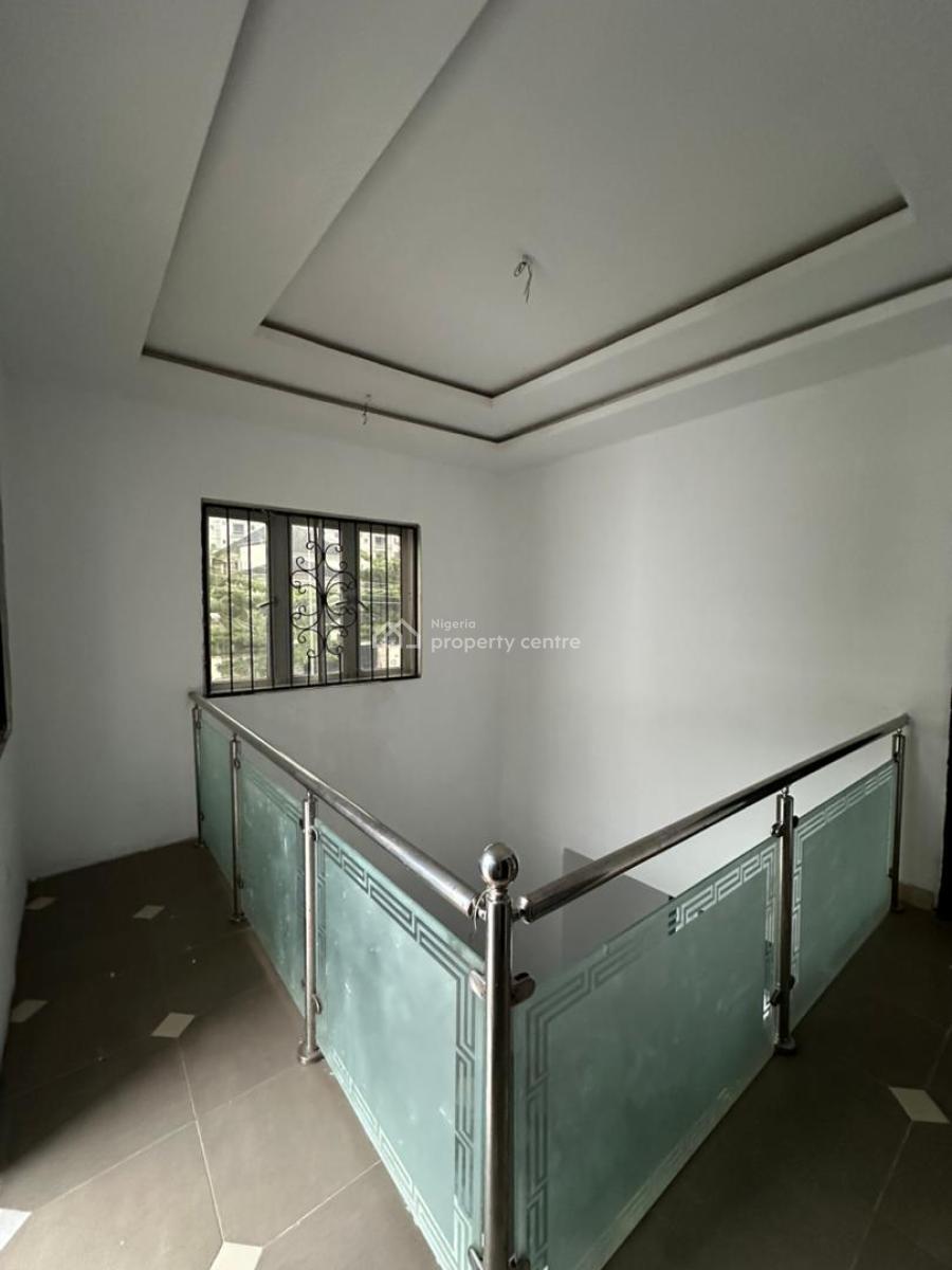 3 Bedroom Duplex, Lekki Phase 1, Lekki, Lagos, Terraced Duplex for Rent
