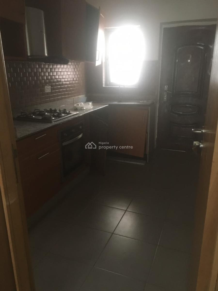 Serviced Mini Flat Apartment in Prime, Lekki Phase 1, Lekki, Lagos, Mini Flat (room and Parlour) for Rent