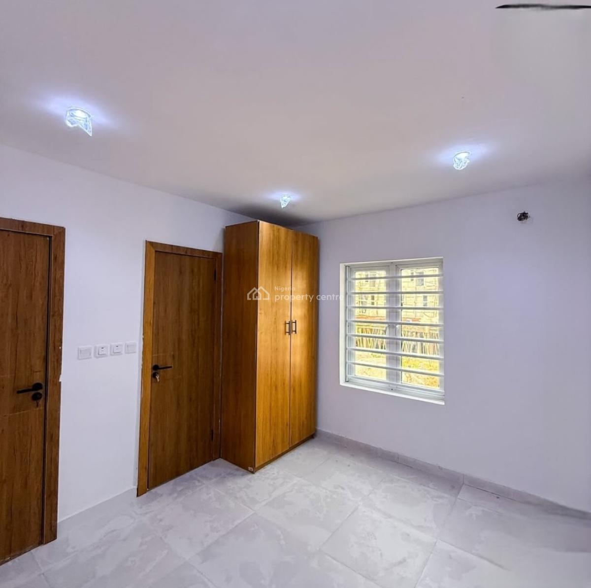 2 Bedroom Apartment with Pool and Gym, Lekki, Lagos, Flat / Apartment for Sale