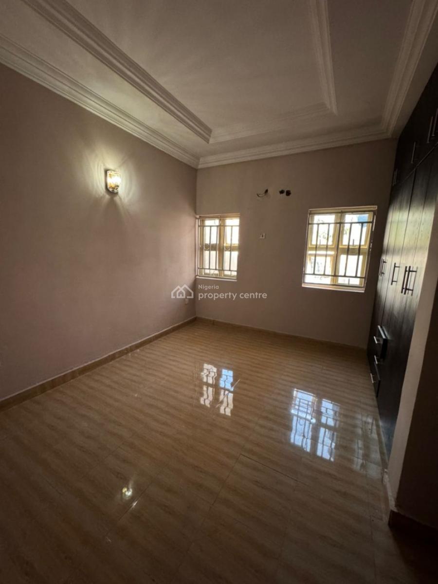 Spacious 2 Bedroom Flat, Wuse 2, Abuja, Flat / Apartment for Rent