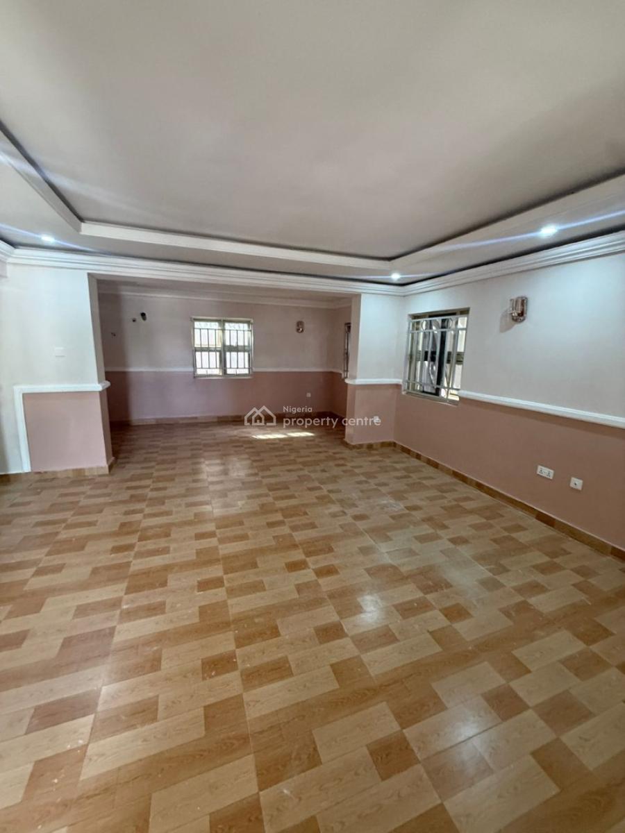 Spacious 2 Bedroom Flat, Wuse 2, Abuja, Flat / Apartment for Rent