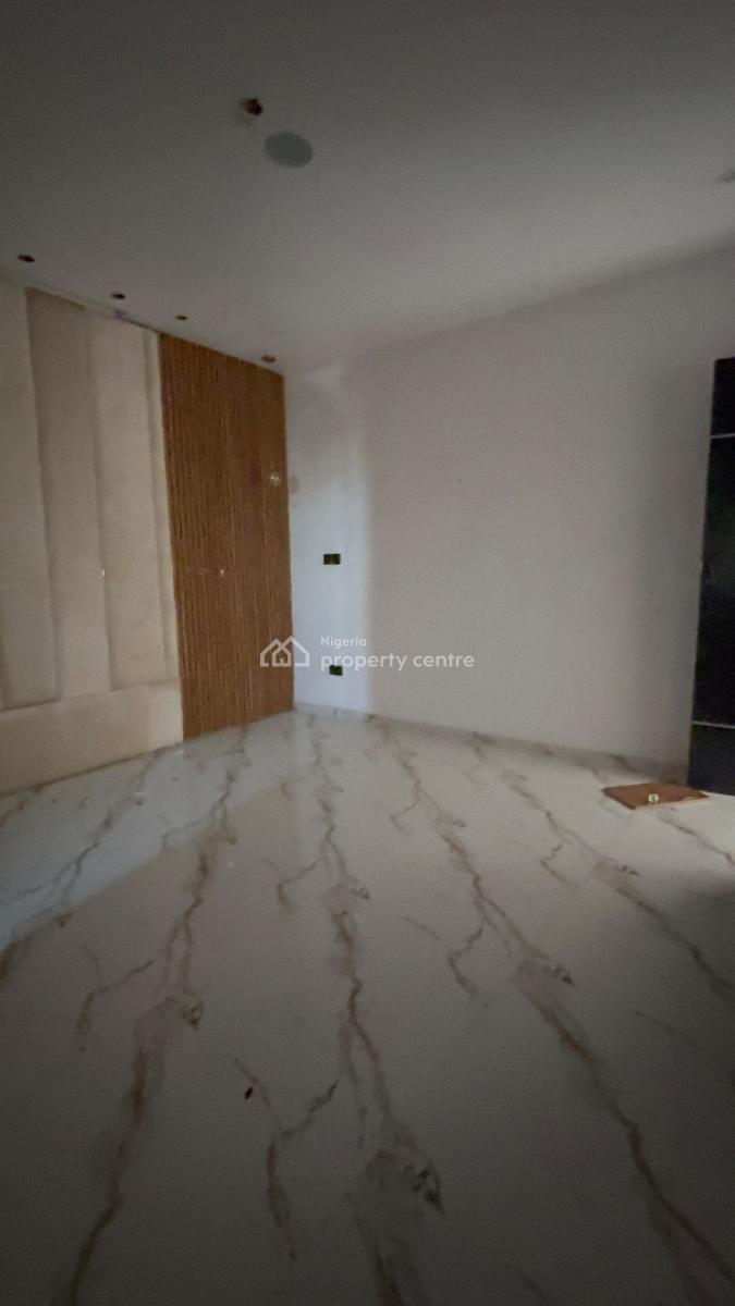 Spacious 2 Bedroom Apartment, Ilasan, Lekki, Lagos, Terraced Bungalow for Sale