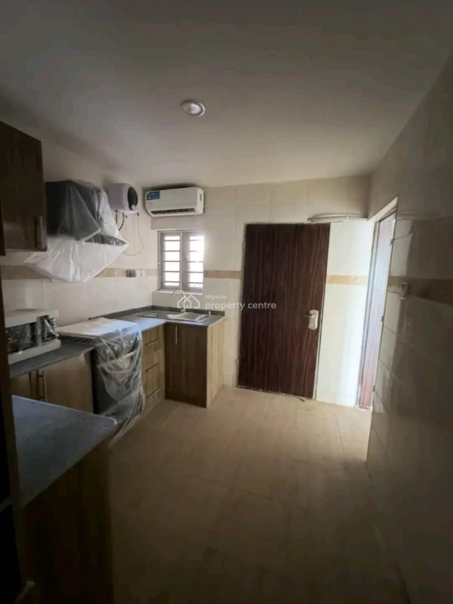 Standard 3 Bedroom Apartment on The 1st and 2nd Floor, Katampe (main), Katampe, Abuja, Flat / Apartment for Rent